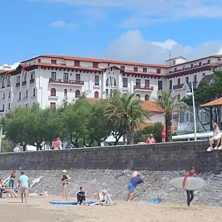 Plage, Eskualduna A 아파트 앙다이